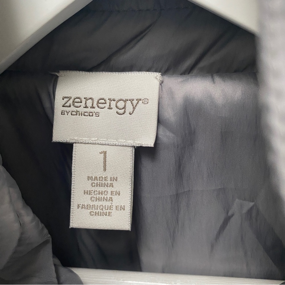 Chico's Zenergy Athleisure Vest Lightweight Grey Size 1 Small - Picture 5 of 7
